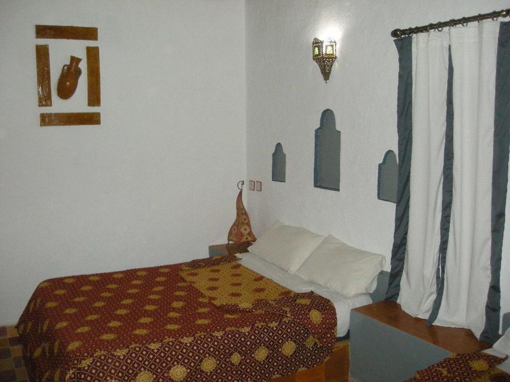Les Portes Du Desert Merzouga Esterno foto