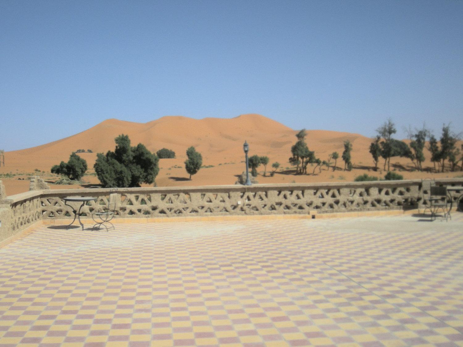 Les Portes Du Desert Merzouga Esterno foto